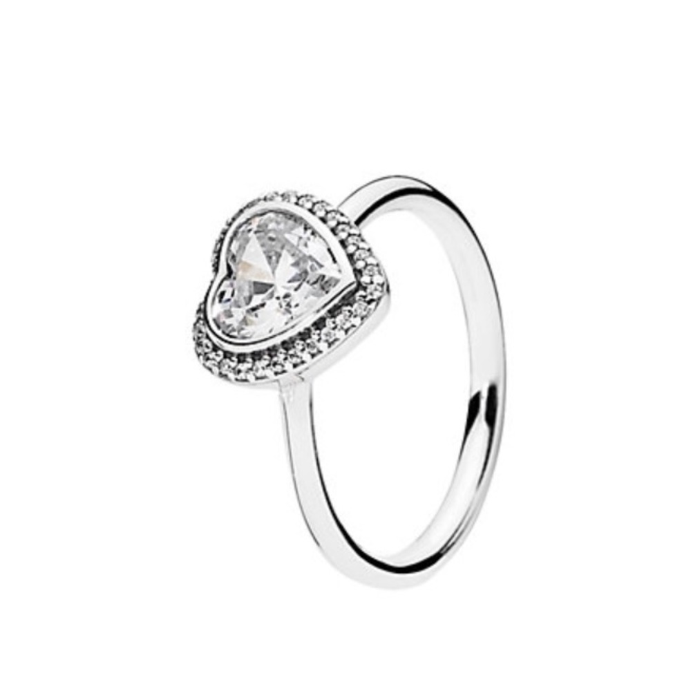 Size 7 heart pandora ring